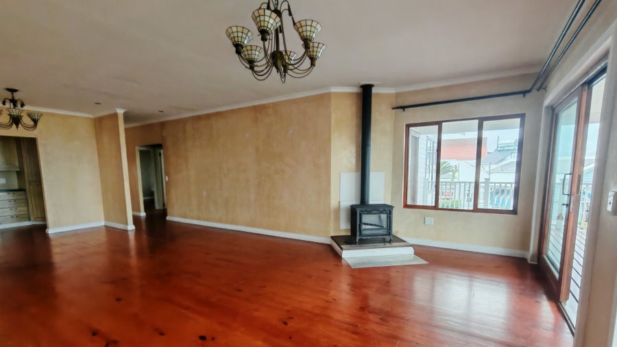 3 Bedroom Property for Sale in Herolds Bay Western Cape